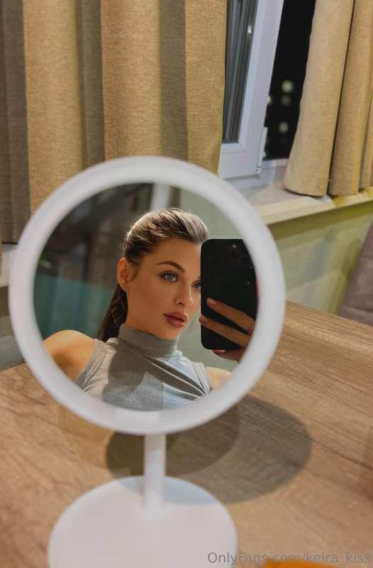 I'm waiting for you in DM, honey🍯