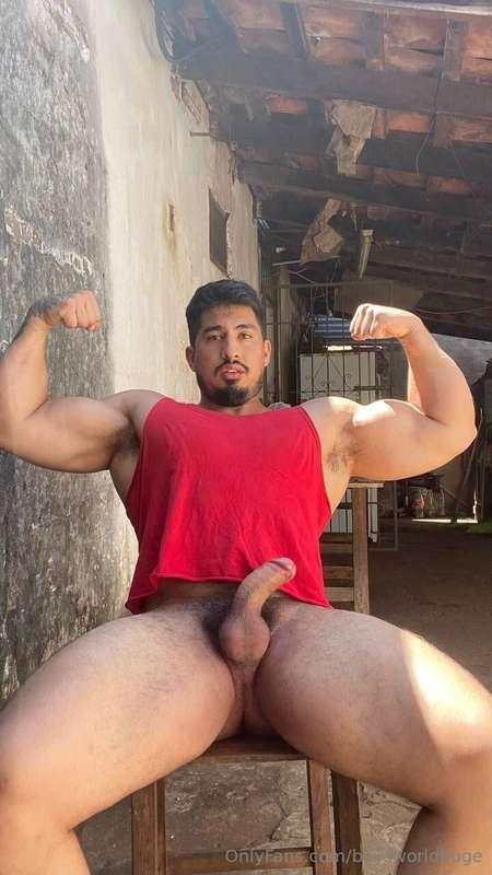handosomeguys image #0