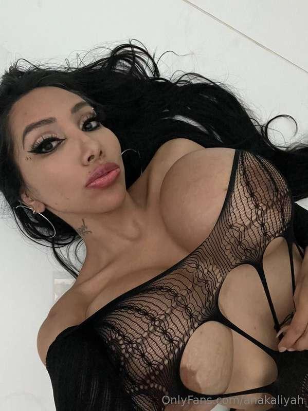 Your view when you get on top of me 😈