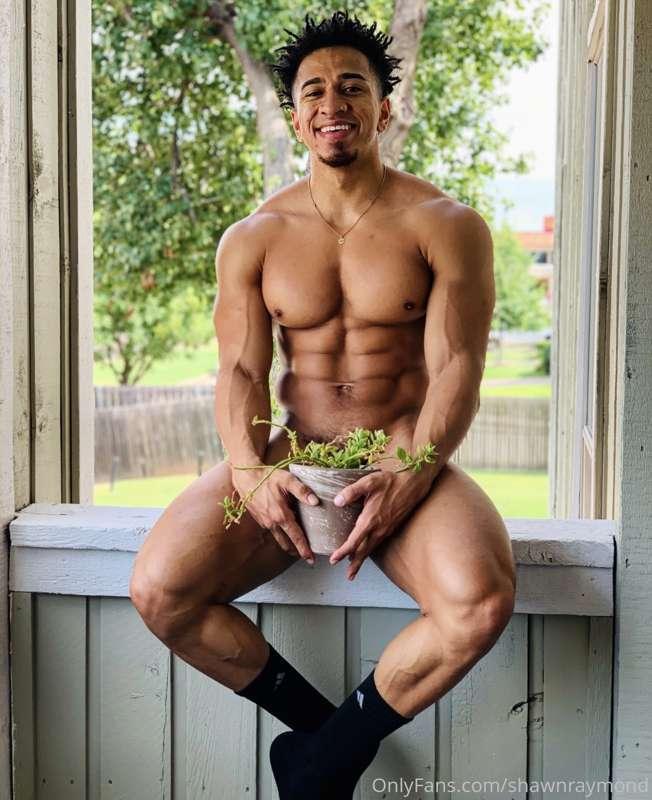 Who’s gonna let me plant my seed? 😈🍆💦

If you didn’t check o..