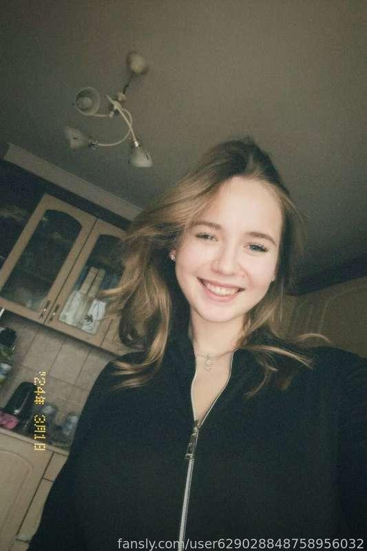 emmabunnyf image #0