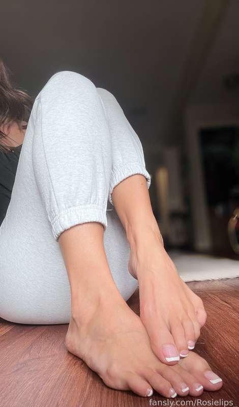 rosielips_ image #3