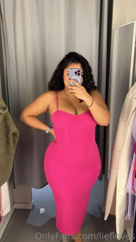 Lady in pink 💕