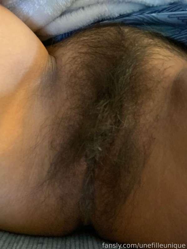 unefilleunique image #1