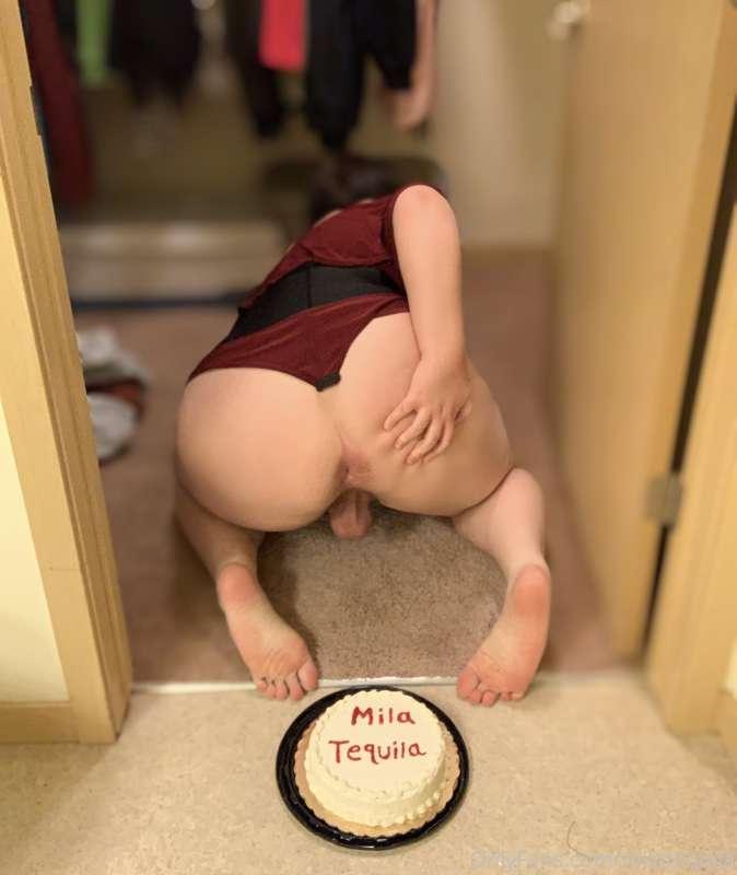 Cake on cake 🍰
