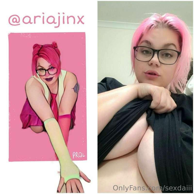 ✨💜 ahri 💜✨
geeky gamer girl @ariajinx has:
🖤 13-minute hd se..