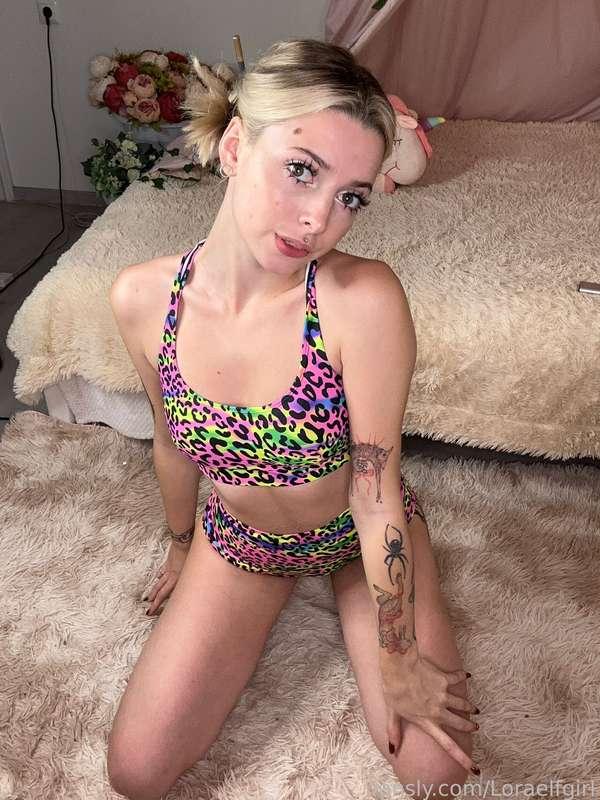 How's your Halloween preparations going?!🕸️


#18 #teen #cute  #kawaii #petite  #natural #smalltits #fyp #adult  #tattoo  #freckles
