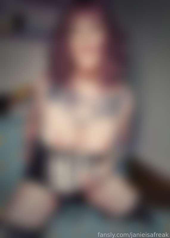 janieisafreak image #1