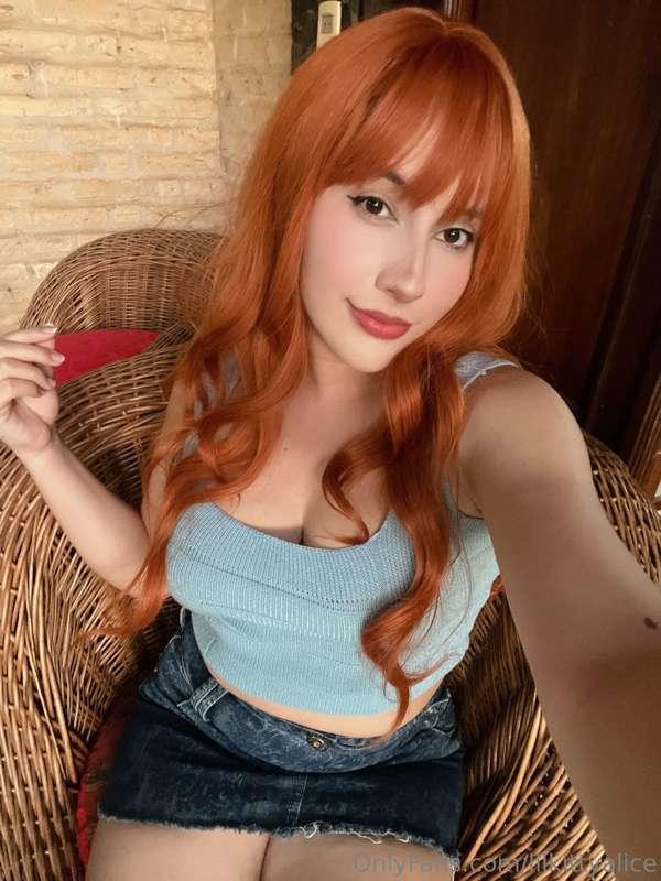 Do you like to see the natural look on me??😘