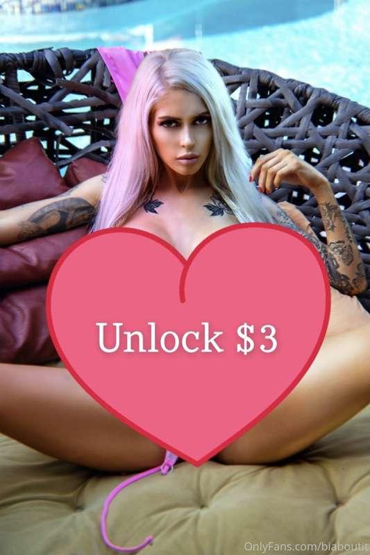 I’m waiting 4 you 😏💦 (🍉)