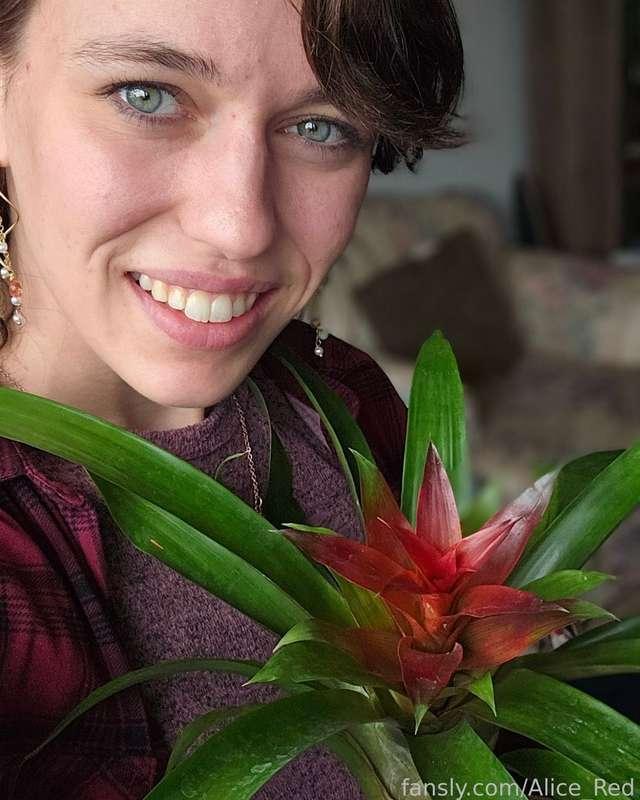 Want to Support my Spring Plant Addiction?? 😉🩷🪴

Tip Me $35 so I can get a New Plant! 🥰

I'll let you Give my New Plant a Name, and I'll send you a Thank You Video and Moan Your Name!💋