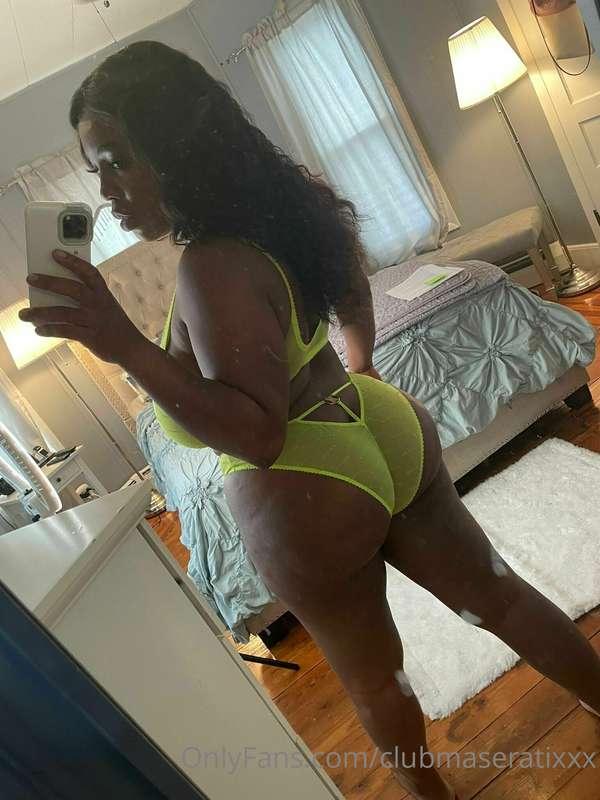 Sizzling. 🥵🔥