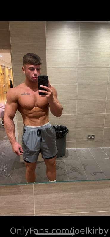 tom has some unreal new content this week, he is in the top ..