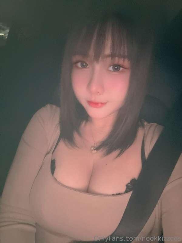 🚗