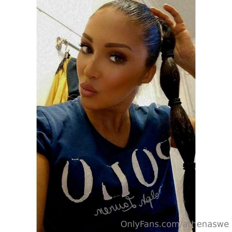 gillar du min ponytail? det är ungefär så den kommer se ut n..