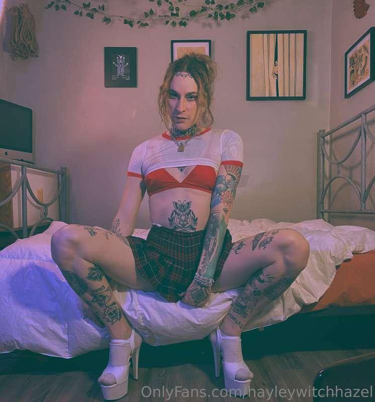 dm me rn i’m horny 🖤❤️‍🔥