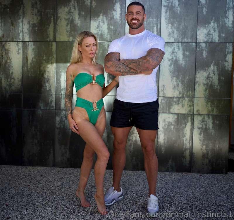 pretty hot Isabelle Deltore exploring things, dm me for the ..