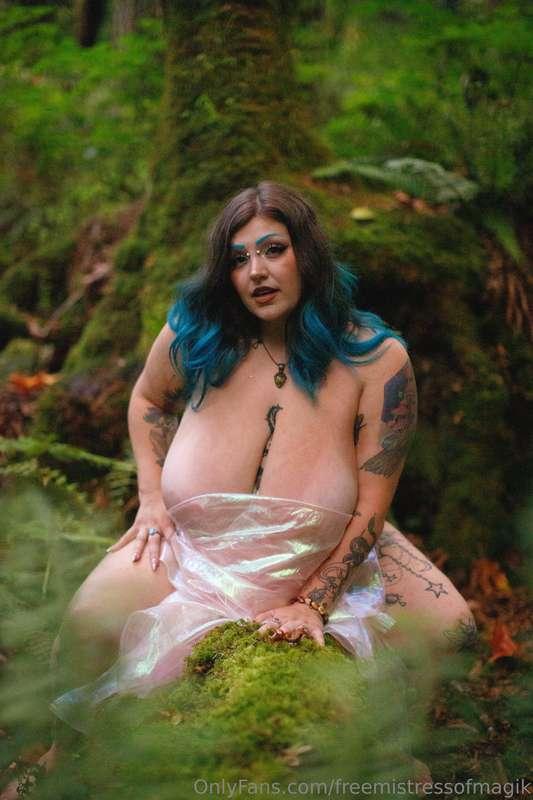 freemistressofmagik image #1