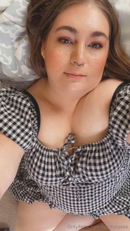 lustfulgeek image #0