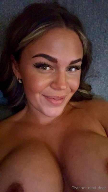 Elsker du å ha gode samtaler, høre om sinnsyke fantasier og ..