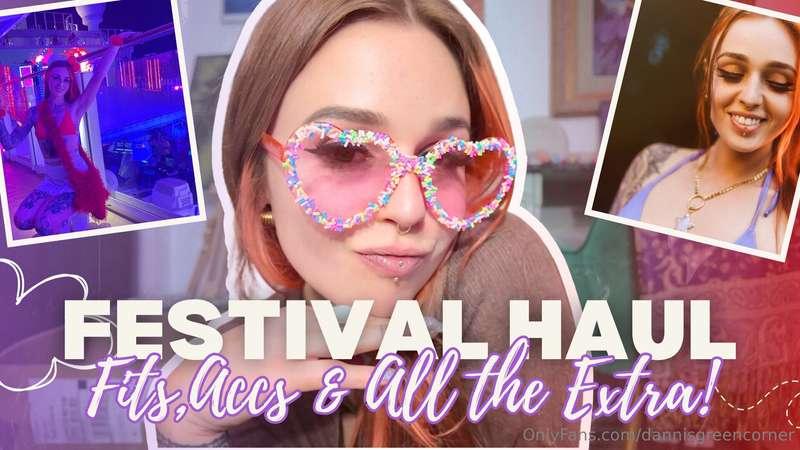 Wanna see the stuff I packed for the cruise I went on?! It m..