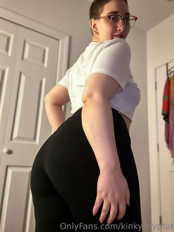 cosplayingcryptid.free image #1