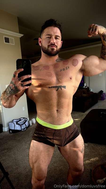 I want you to cum for daddy 😈