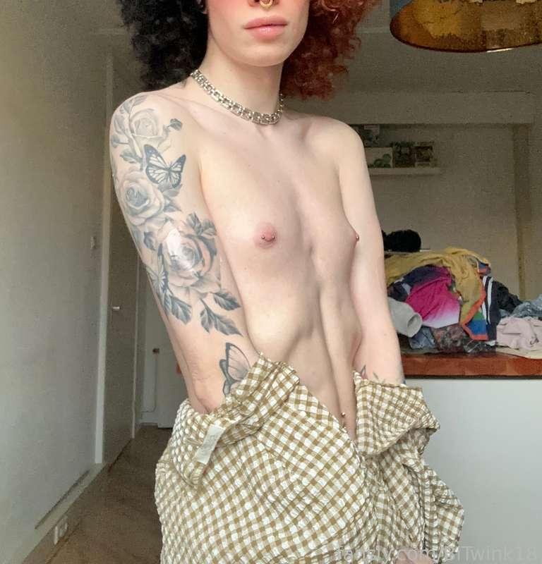 Tomorrow 3 months on hormones titties already coming through nicely 😮‍💨💕