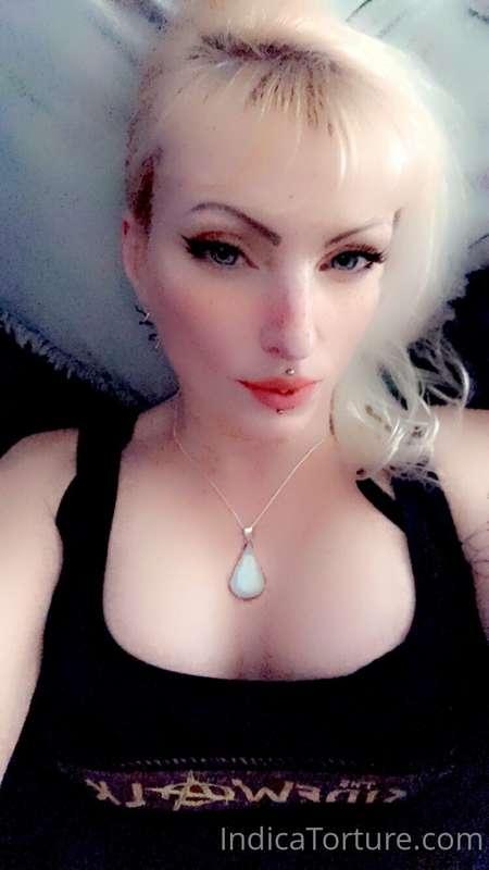I’m sending out some free sample clips to the biggest most i..