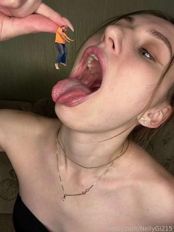 giantess_nelly image #0