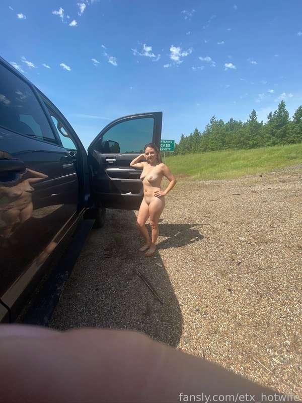 etx_hotwife image #3