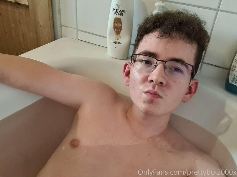 prettyboi2000x image #9