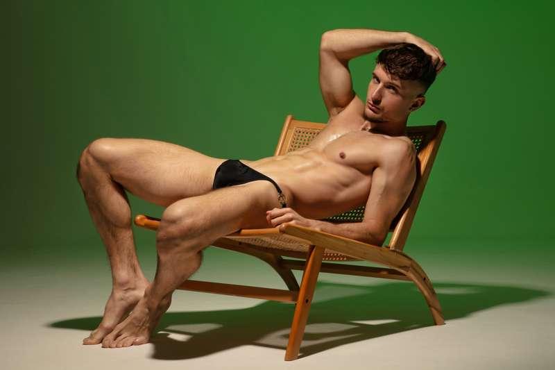 joan_crisol image #3