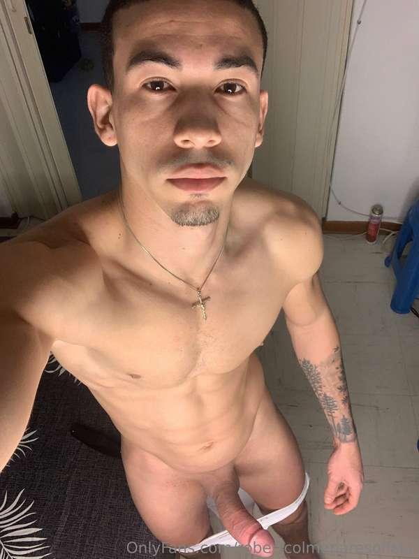 Me acabo de parar y ando con el webo presaooo😈