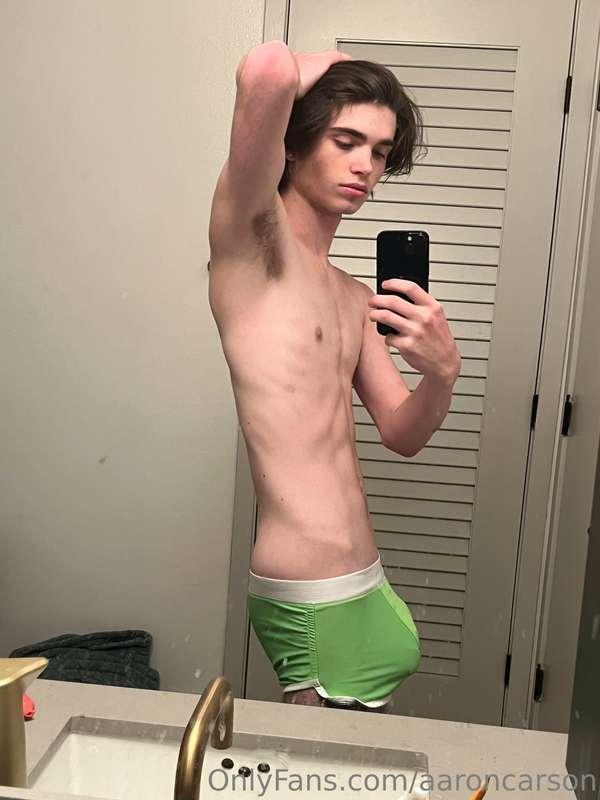 who wants to see it? 🍆