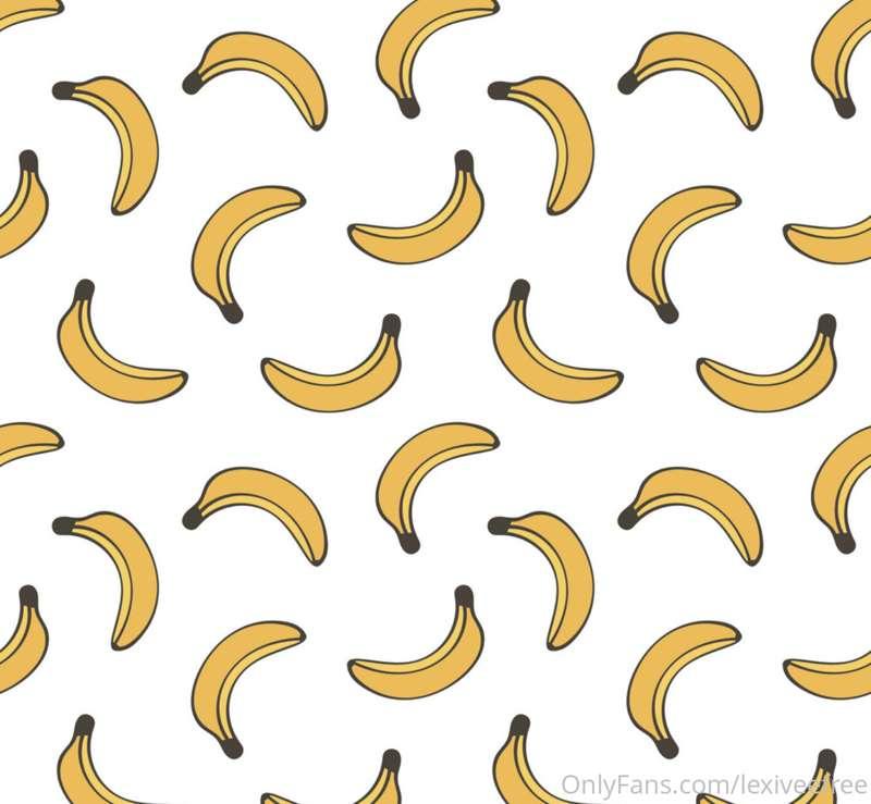 🦶🍌 ***banana crush - feet focused video*** 🍌🦶