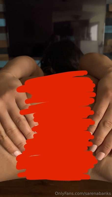 sarenabanks image #0