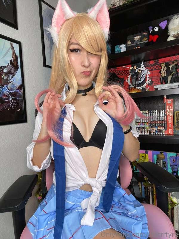 I'll be your cosplay girlfriend <3