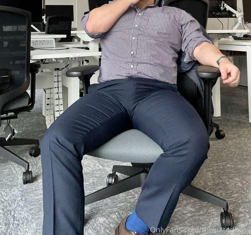 thesuitedboss image #2