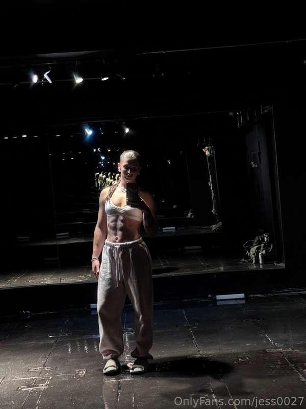 I hope your having a great weekend :)