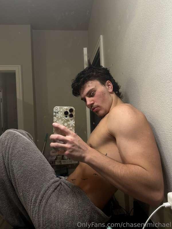 does the mullet look good on me?😅