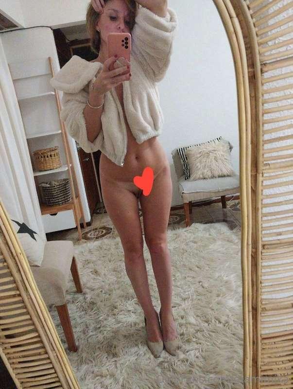 @anitasexybaby

❤️FREE FREE FREE❤️
@anitasexybaby