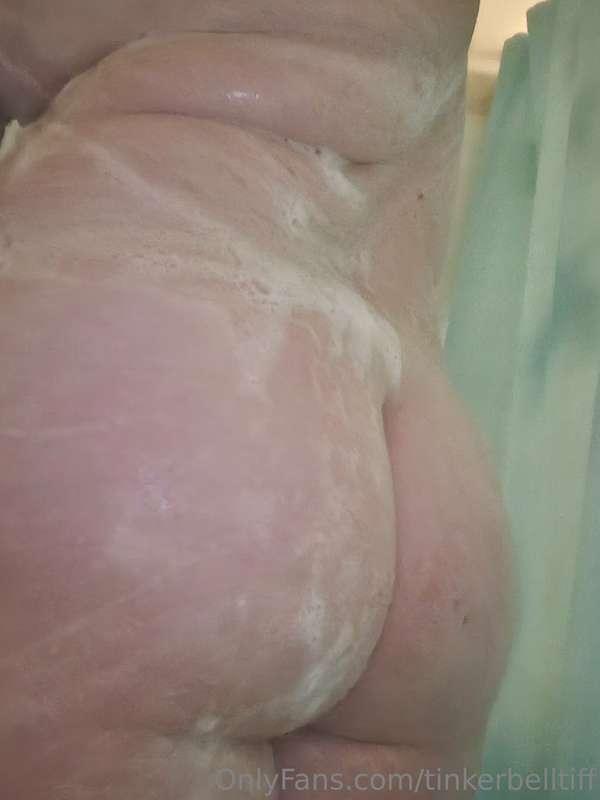 Some great ass pictures for you! 👅