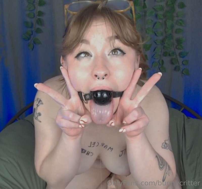 y'all are some FREAKS for making me do this on live yesterda..