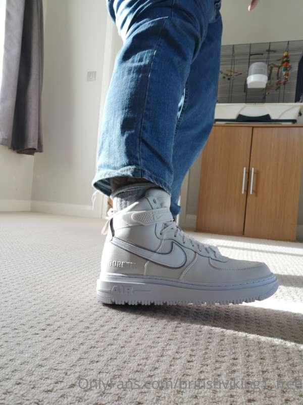 New kick day... Who's funding them!