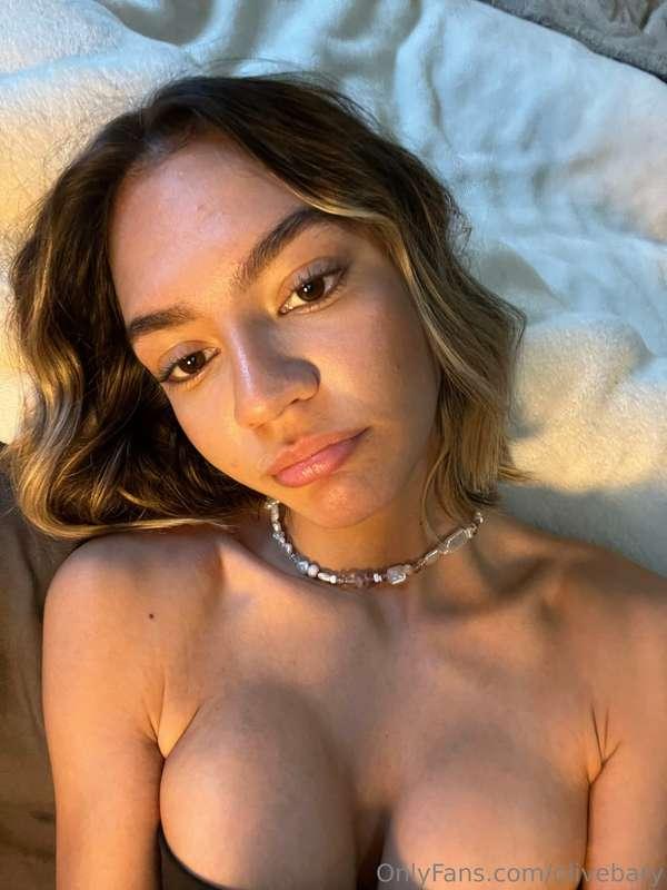 What do you want to do with these perky tits? 😈😍