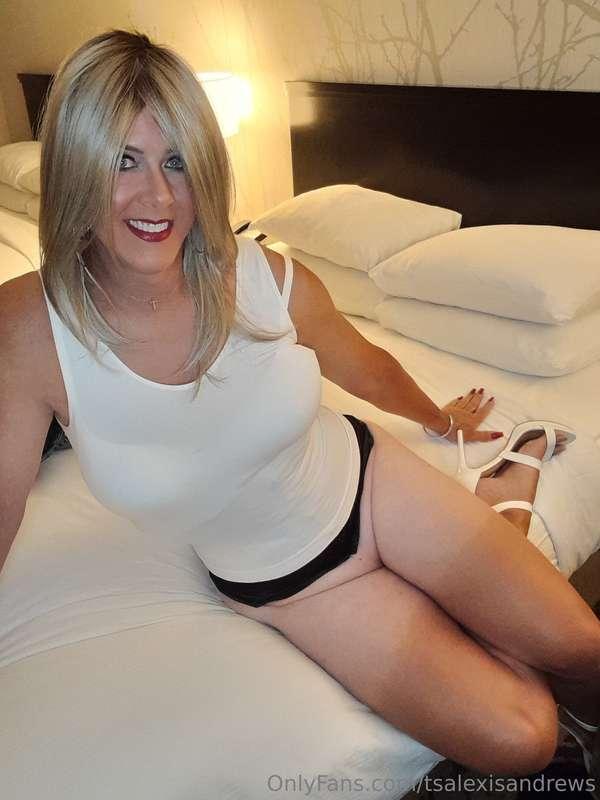 tsalexisandrews image #2