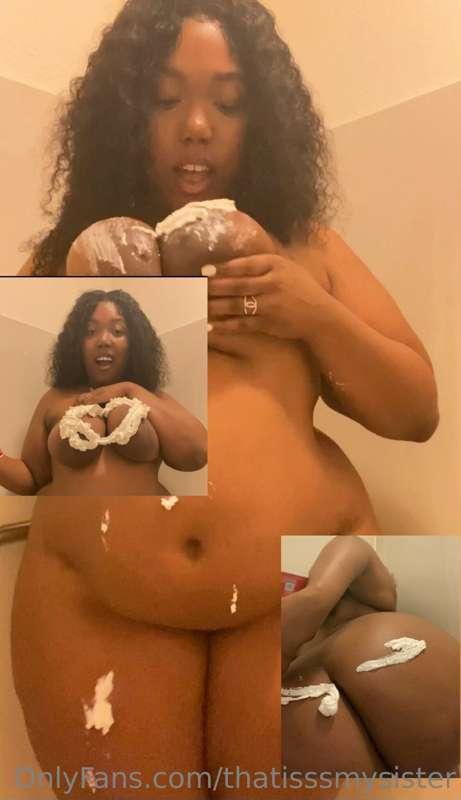 Look out a cute  chubby girl ✨💗and whip cream ‼️could be com..