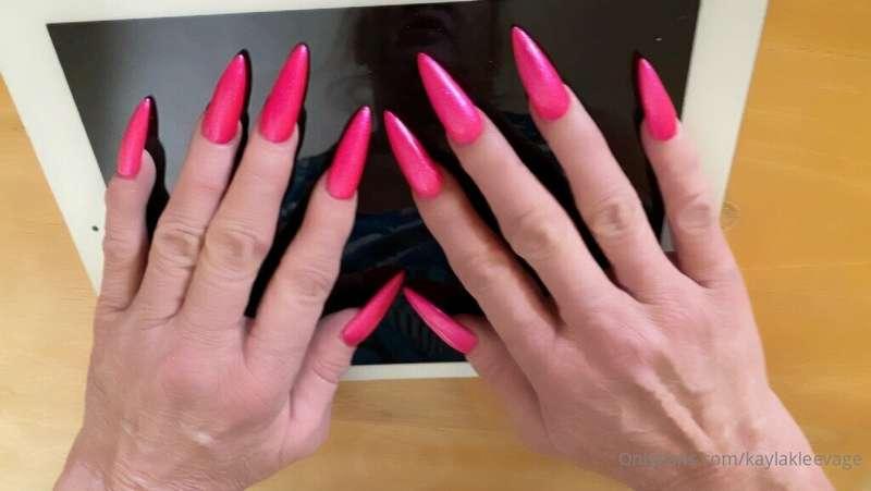 I’m diggin my new nails-not digging anything with them! Lol!
