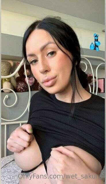 @omglily 😈😈FREE ANAL FOR FIRST 10😈😈 

💋 @omglily 💋
#ad